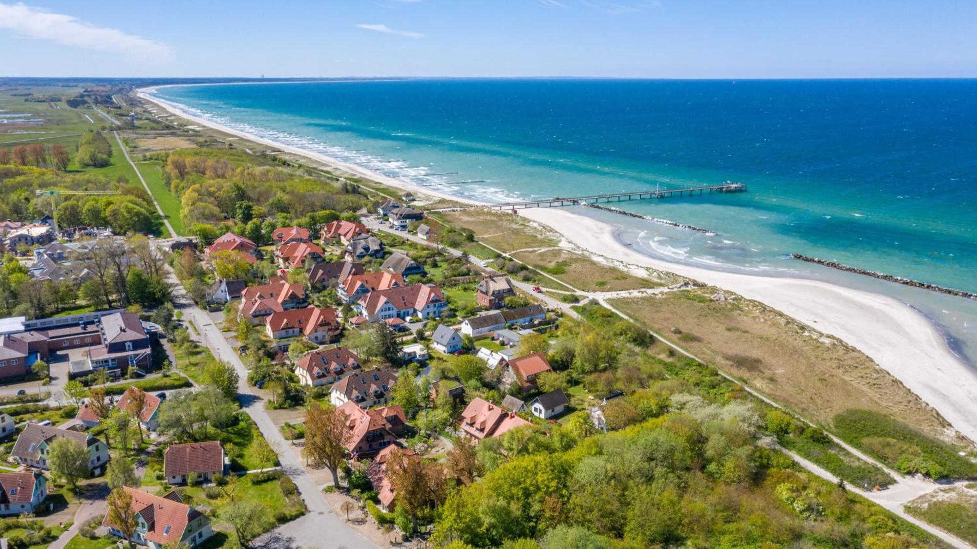Ferienhaussiedlung Strandperlen Sanddornhof 7C Wustrow (Fischland) Exterior foto